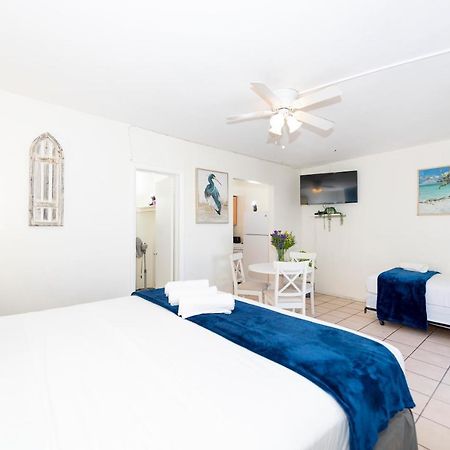 Tropic Isle Hotel & Apartment Χόλιγουντ Εξωτερικό φωτογραφία