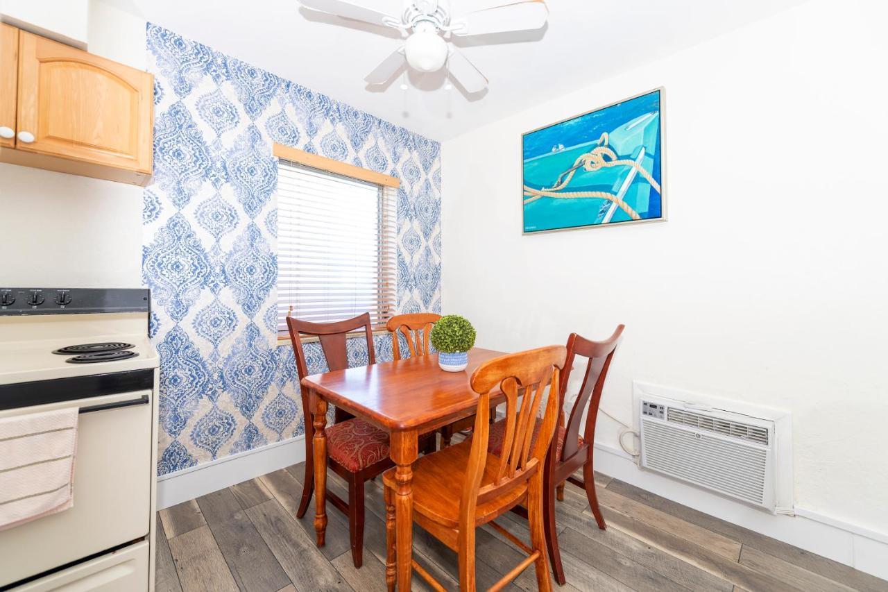 Tropic Isle Hotel & Apartment Χόλιγουντ Εξωτερικό φωτογραφία