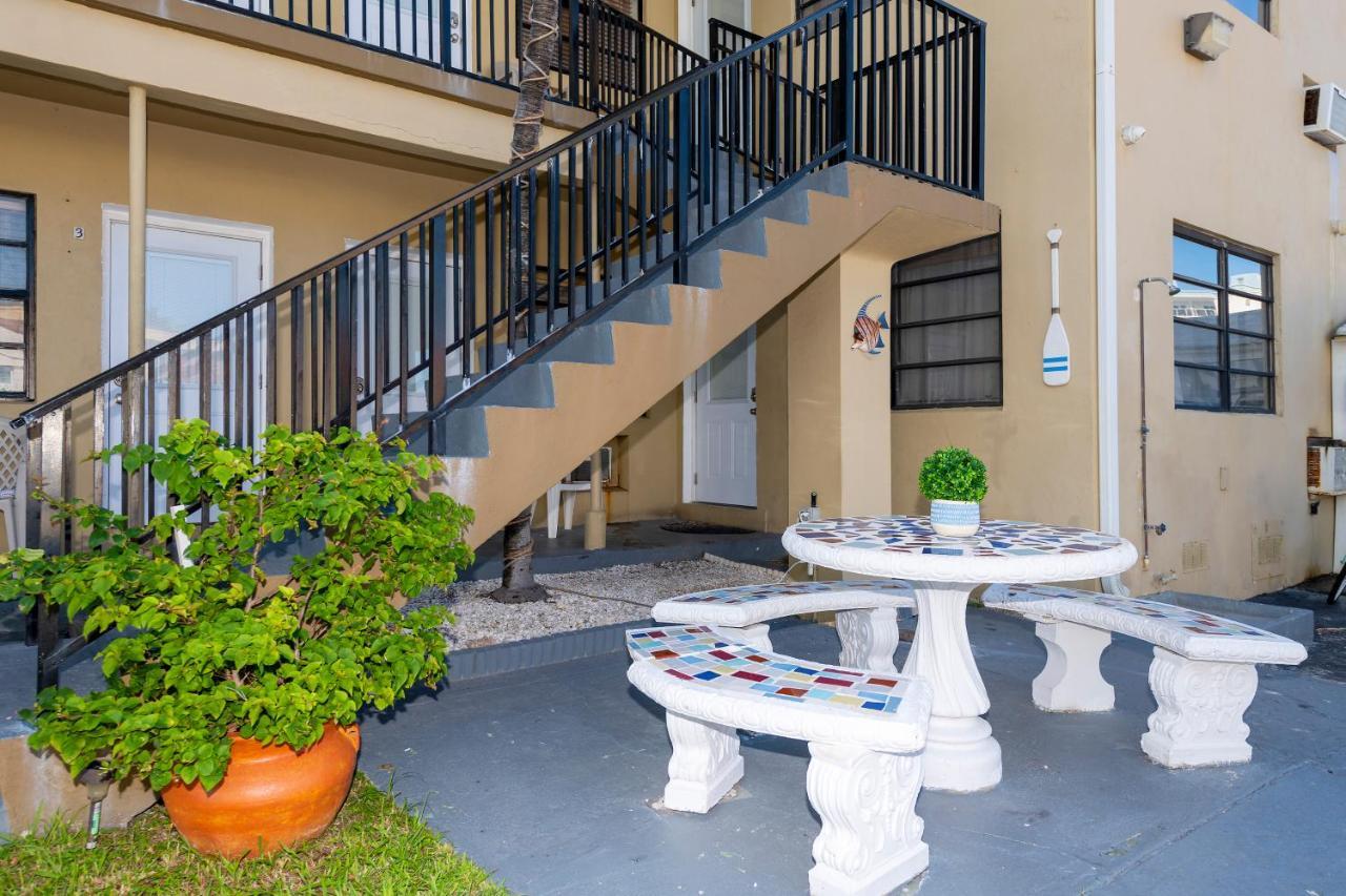 Tropic Isle Hotel & Apartment Χόλιγουντ Εξωτερικό φωτογραφία