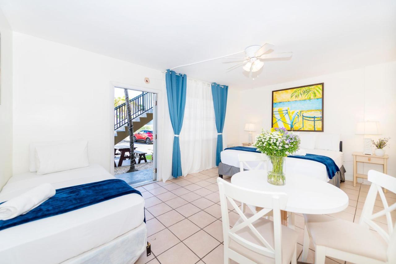 Tropic Isle Hotel & Apartment Χόλιγουντ Εξωτερικό φωτογραφία